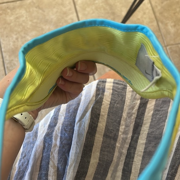 Nike Cheer Kids Visor - Blue and Yellow - Picture 5 of 6